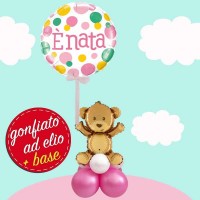 composizione con palloncino a pois e orsetto bambina