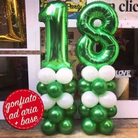 composizione 18 anni numerone verde con base